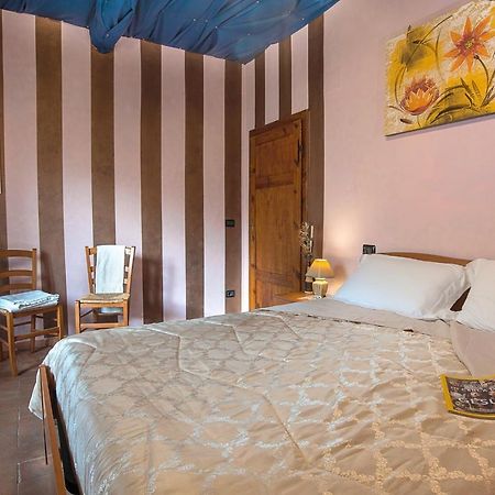 Апартаменти Casa Di Pierina Поджібонсі Екстер'єр фото